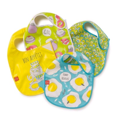 Нагрудник 16009  на липучке